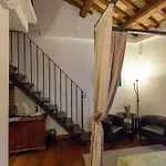 Bed & Breakfast Relais Giulia 4*