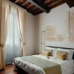 Relais Giulia Bed & Breakfast