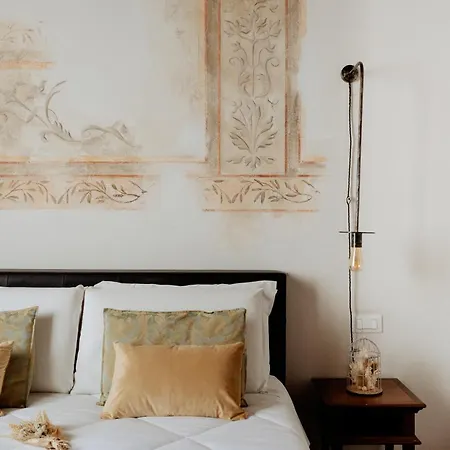 Relais Giulia Bed & Breakfast 4*