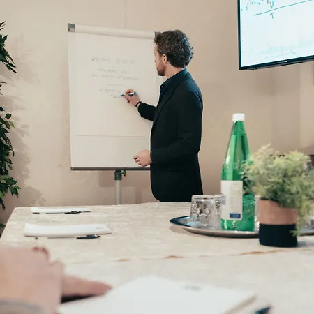 فندق مبيت وإفطار ريليه جوليا روما