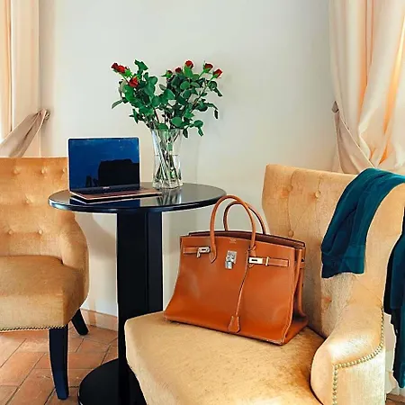 Bed & Breakfast Relais Giulia 4*