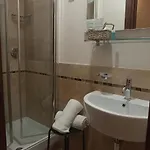 فندق مبيت وإفطار ريليه جوليا
