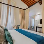 ريليه جوليا روما