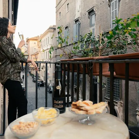 فندق مبيت وإفطار ريليه جوليا روما