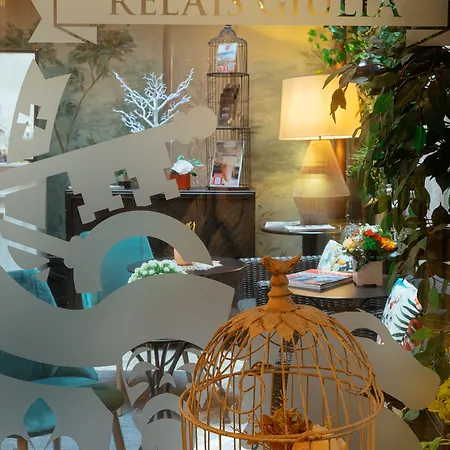 فندق مبيت وإفطار ريليه جوليا روما